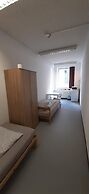 2-Rent Group Hostel Zimmer&Apartments GKP2