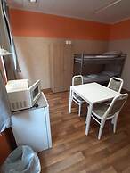 2-Rent Group Hostel Zimmer&Apartments GKP2