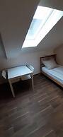 2-Rent Group Hostel Zimmer&Apartments GKP2