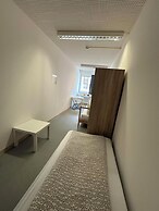 2-Rent Group Hostel Zimmer&Apartments GKP2