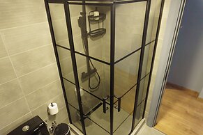 Sani Deluxe Suite Home