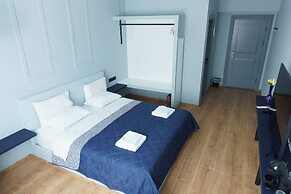 Sani Deluxe Suite Home