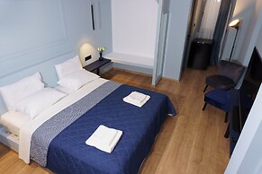 Sani Deluxe Suite Home