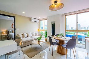 w Central 1BR in Vibrant Obarrio
