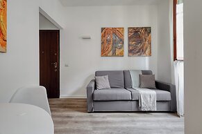 Delightful studios near Parco Tre Torri