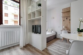 Delightful studios near Parco Tre Torri