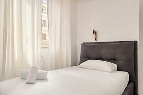 Delightful studios near Parco Tre Torri