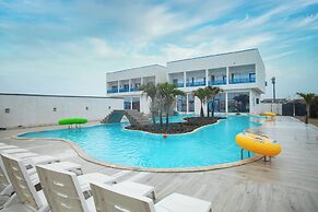 Ziba Beach Resort