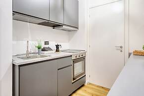 Elegant apartments in Isola district