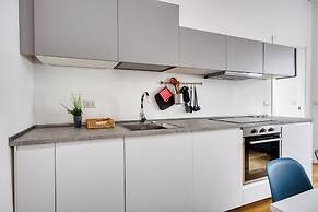 Elegant apartments in Isola district