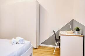 Elegant apartments in Isola district