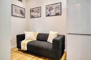 Elegant apartments in Isola district