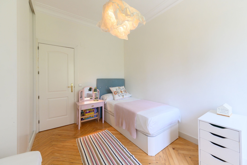 M Ore39 Piso de 3 Dormitorios 2 Ba os y Estu