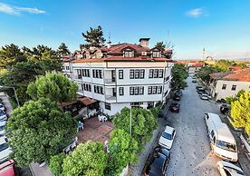 Uz Hotel Premium