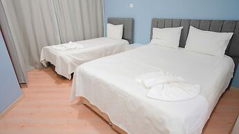 Uz Hotel Premium