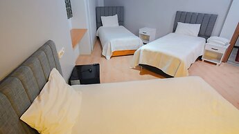 Uz Hotel Premium