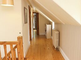 Orchard Barn
