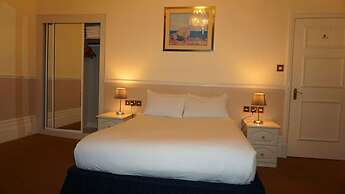 Albany Hotel
