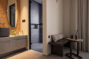 Kemelia Suites