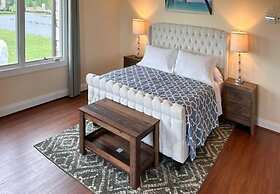 The Inn at Grass Roots Hill