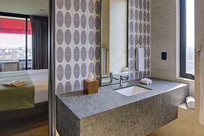 Colony Residences & Suites