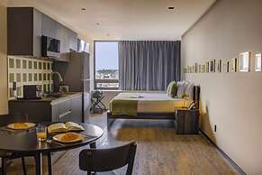 Colony Residences & Suites