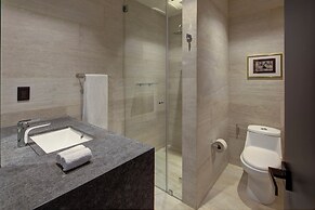 Colony Residences & Suites