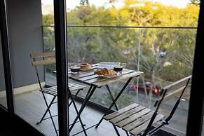 Colony Residences & Suites