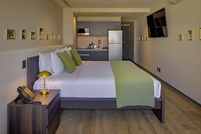 Colony Residences & Suites