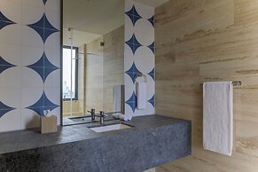 Colony Residences & Suites