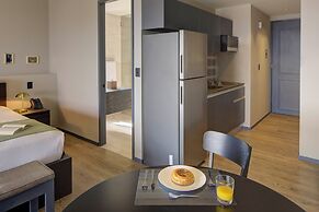 Colony Residences & Suites