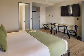 Colony Residences & Suites