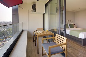 Colony Residences & Suites