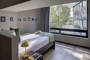Colony Residences & Suites