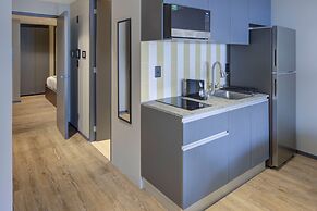 Colony Residences & Suites