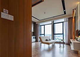 Expressionz Suites KL