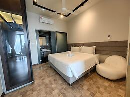 Expressionz Suites KL