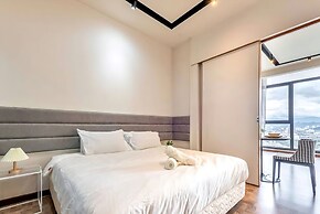 Expressionz Suites KL