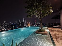 Expressionz Suites KL