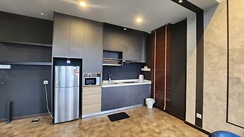 Expressionz Suites KL