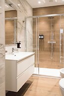 Colosseum suites by Glen