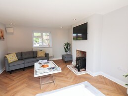 Manor Cottage