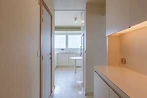 Huswell - Stunning Views Prime Location