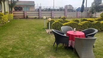 Newstead Hotel Naivasha