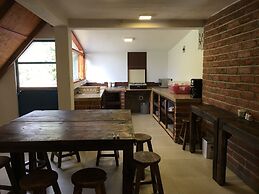 Hosteria y Camping WiM