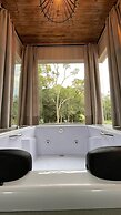 American Bus Glamping