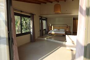 LUCE BOZBURUN OTEL MARMARİS