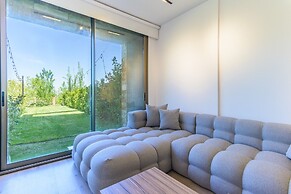 RedRock Faqra - Mountain Getaway Residences W Pool & Balconies