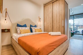 RedRock Faqra - Mountain Getaway Residences W Pool & Balconies