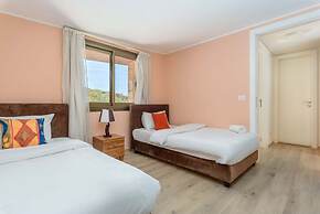 RedRock Faqra - Mountain Getaway Residences W Pool & Balconies